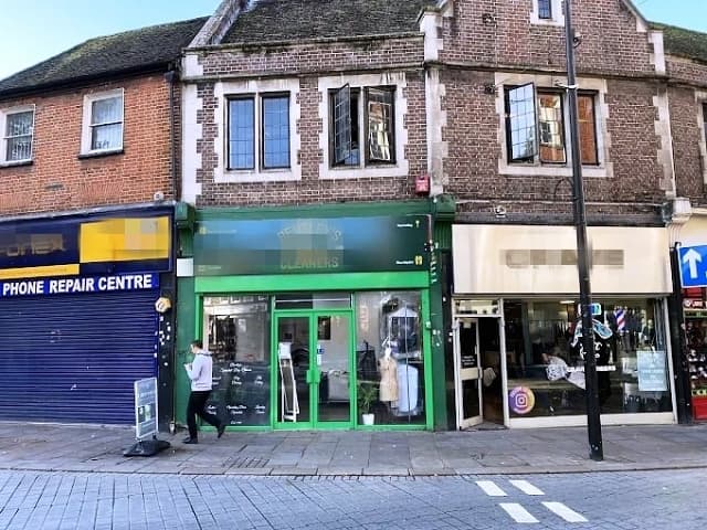 Long Established Dry Cleaners and Shoe Repairs in Buckinghamshire For Sale