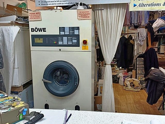 Well Established Dry Cleaners in Highams Park For Sale